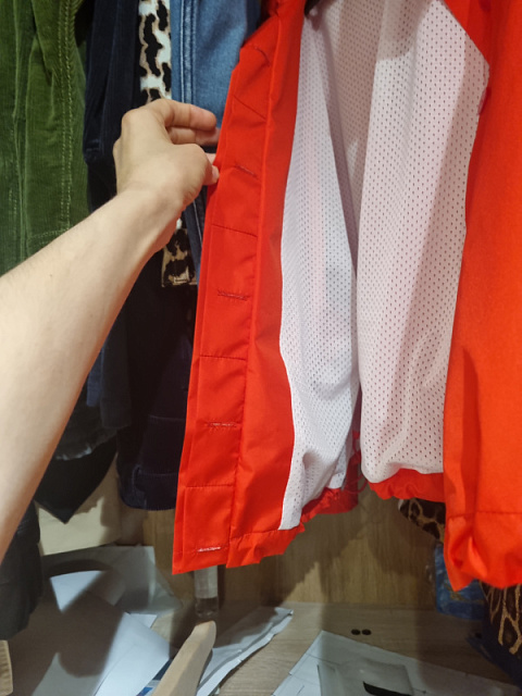 Ветровка Аэрис