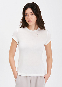 Футболка Nomi